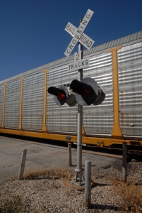 railroadcrossing1.jpg